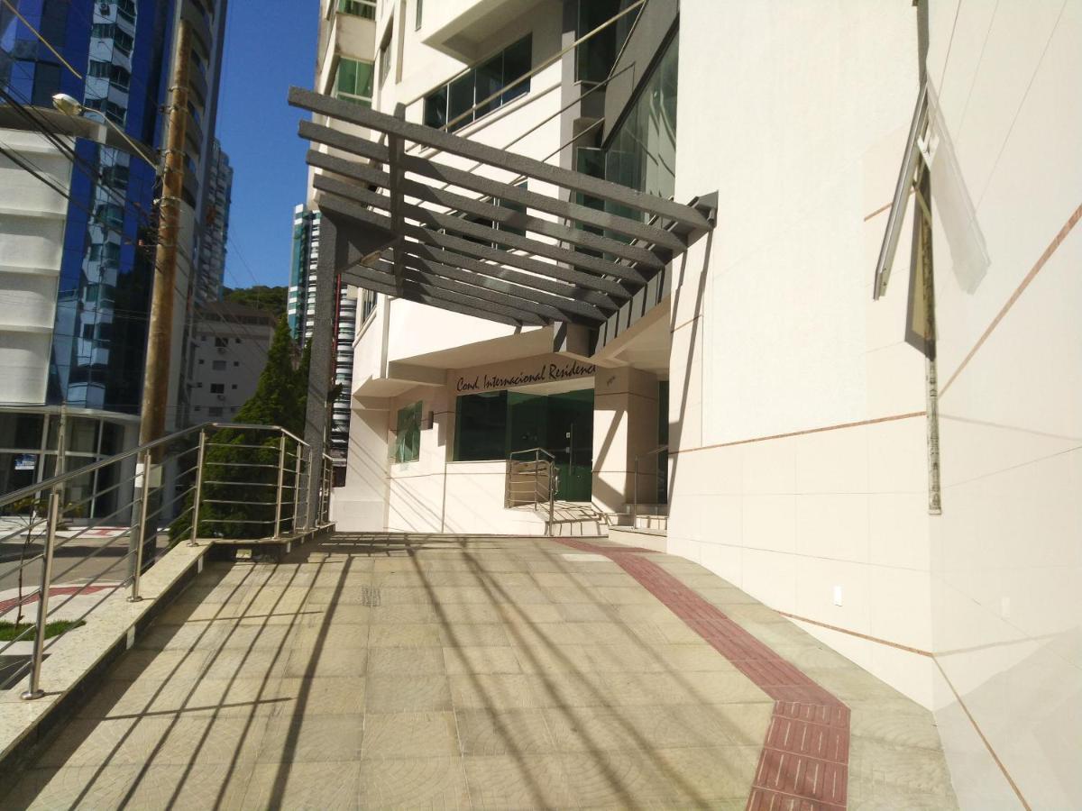 Apartment Ed. Internacional Resid