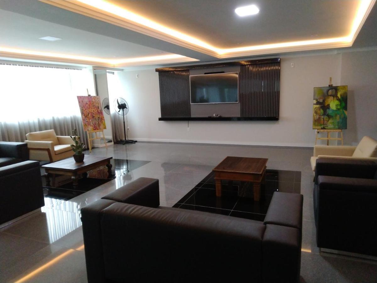 Apartment Ed. Internacional Resid *